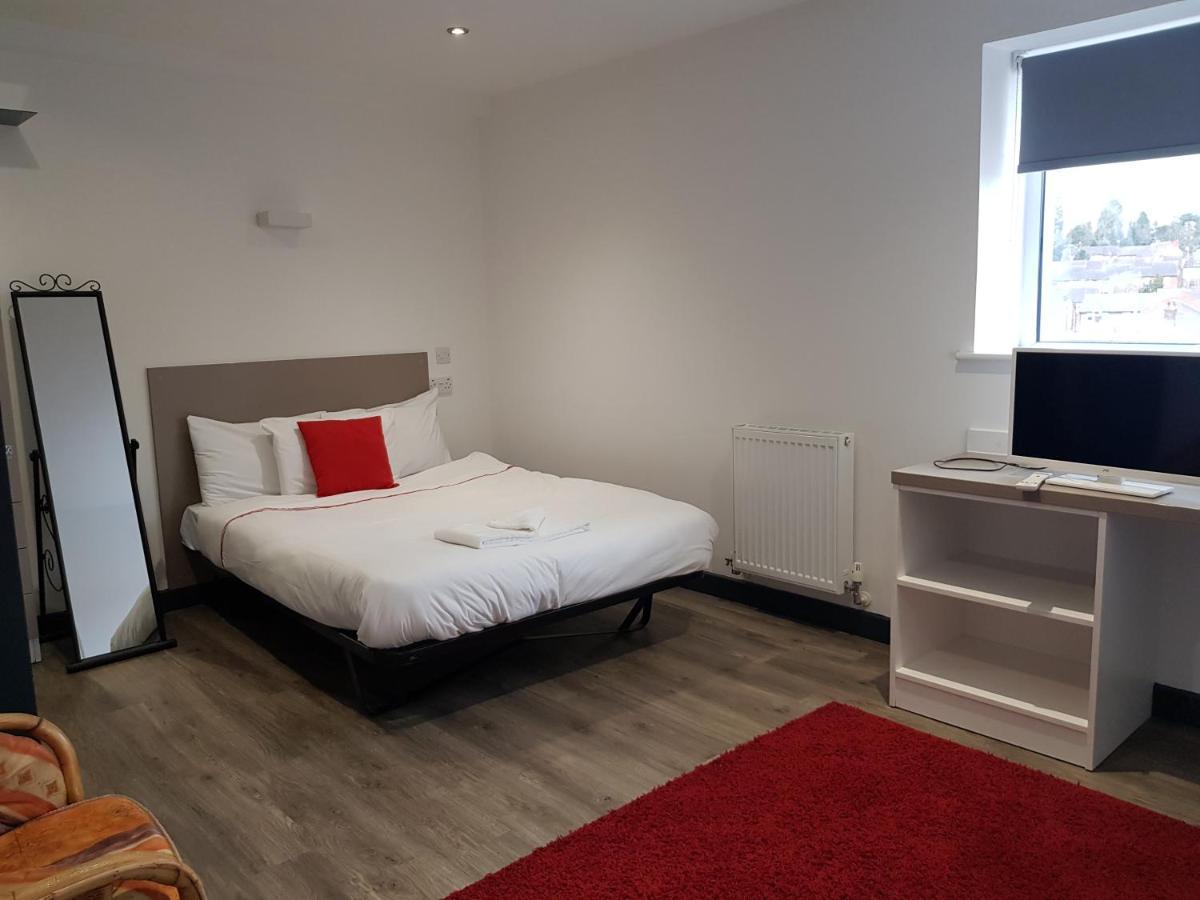 Peace Apartments - Luton Лутон Экстерьер фото